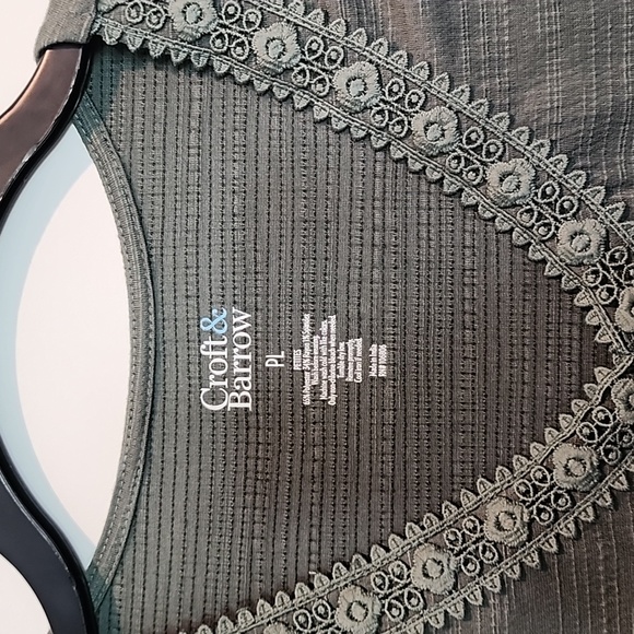 Croft & Barrow Olive Green Lace Tank Top NWT SIZE PL - Picture 2 of 6